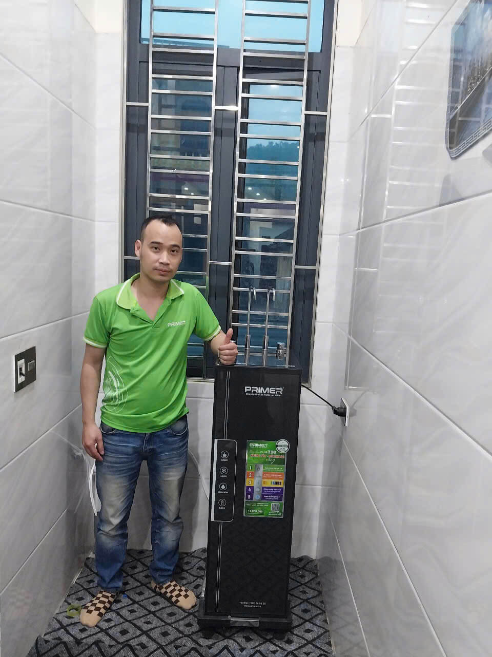 Tốt nhất nên mua máy lọc nước mới 100% để an tâm sử dụng