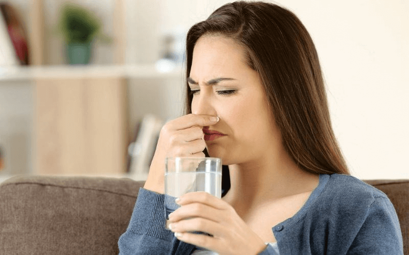 Nhận diện mùi hôi từ máy lọc nước