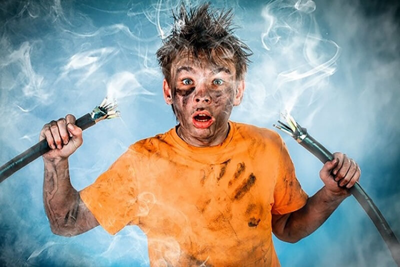 Tai nạn điện giật là gì? Tai nạn điện giật là gì?